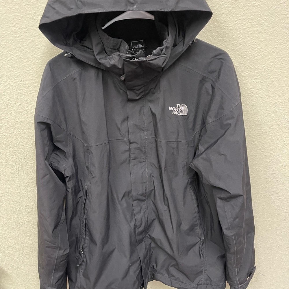 The North Face COAT FLEECE MATERIAL INSIDE VERY WARM!!!